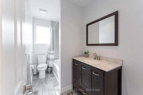 Photo 34 at 745 Glengrove Avenue W, Glen Park, Toronto