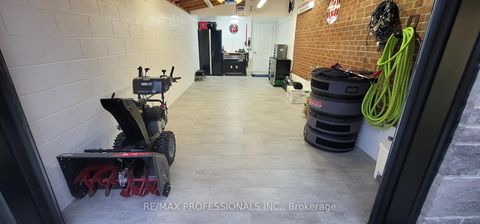 Photo 40 at 745 Glengrove Avenue W, Glen Park, Toronto