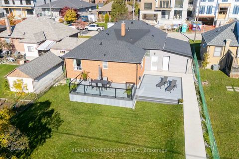 Photo 47 at 745 Glengrove Avenue W, Glen Park, Toronto