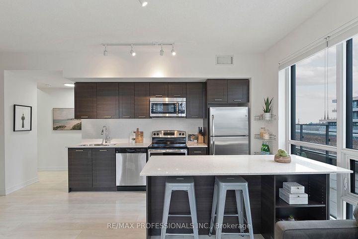 Photo 8 at 611 - 2200 Lakeshore Boulevard W, Mimico, Toronto