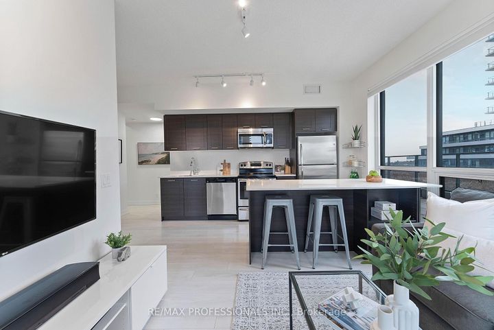 Photo 12 at 611 - 2200 Lakeshore Boulevard W, Mimico, Toronto