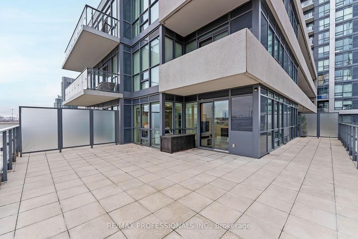 Photo 35 at 611 - 2200 Lakeshore Boulevard W, Mimico, Toronto