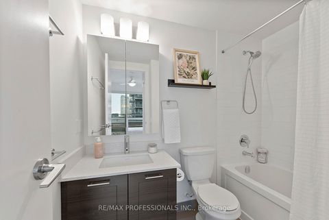 Photo 23 at 611 - 2200 Lakeshore Boulevard W, Mimico, Toronto