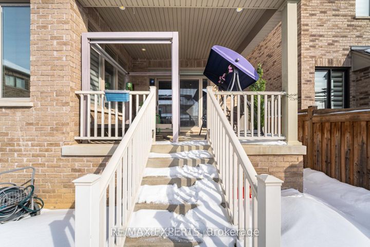 Photo 39 at 5 Mugford Crescent, Bram West, Brampton