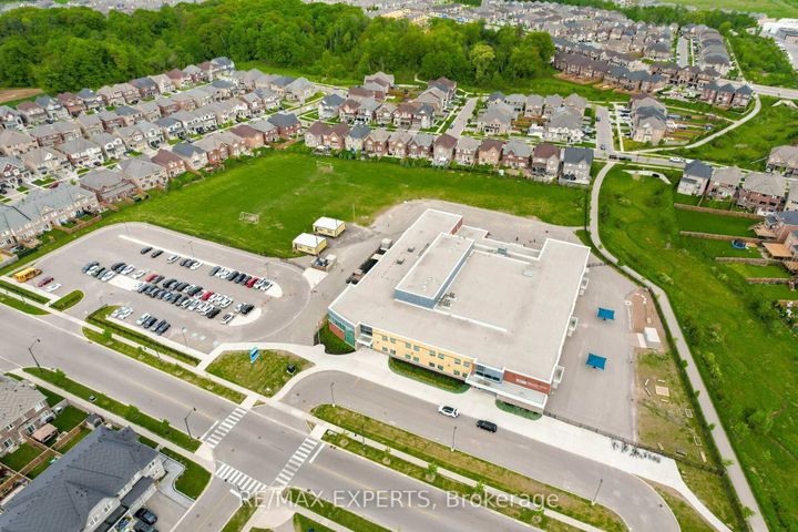 Photo 42 at 5 Mugford Crescent, Bram West, Brampton