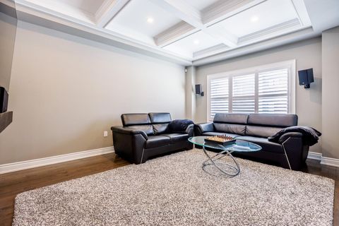 Photo 13 at 228 FLEETWOOD Drive, Eastdale, Oshawa