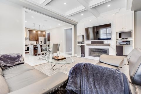 Photo 14 at 228 FLEETWOOD Drive, Eastdale, Oshawa