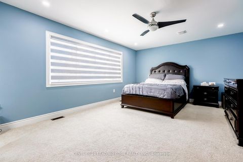 Photo 17 at 228 FLEETWOOD Drive, Eastdale, Oshawa