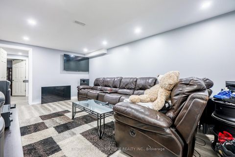 Photo 42 at 228 FLEETWOOD Drive, Eastdale, Oshawa