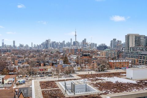 Photo 16 at 1023 - 20 Minowan Miikan Lane, Little Portugal, Toronto