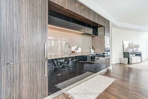 Photo 6 at 3010 - 10 York Street, Waterfront Communities C1, Toronto