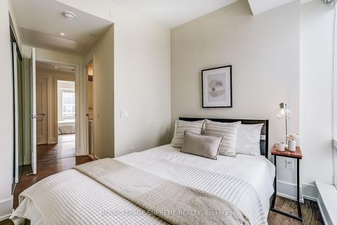 Photo 16 at 3010 - 10 York Street, Waterfront Communities C1, Toronto