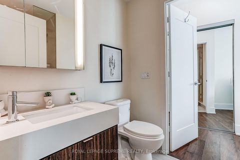 Photo 17 at 3010 - 10 York Street, Waterfront Communities C1, Toronto