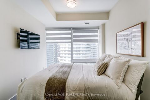 Photo 19 at 3010 - 10 York Street, Waterfront Communities C1, Toronto