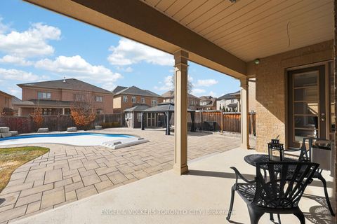 Photo 34 at 10 Silver Sterling Crescent, Vellore Village, Vaughan