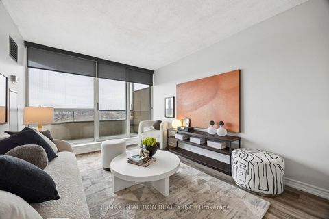 Photo 12 at 1033 - 3 Greystone Walk Drive, Kennedy Park, Toronto