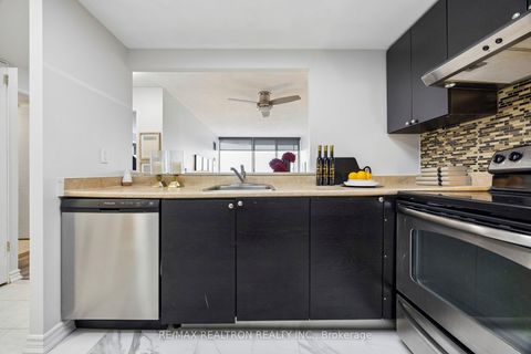 Photo 19 at 1033 - 3 Greystone Walk Drive, Kennedy Park, Toronto