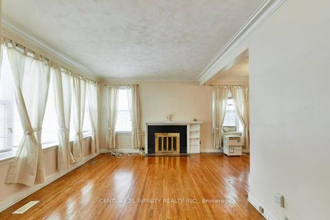 Photo 5 at 1181 Valley Drive, Lakeview, Oshawa