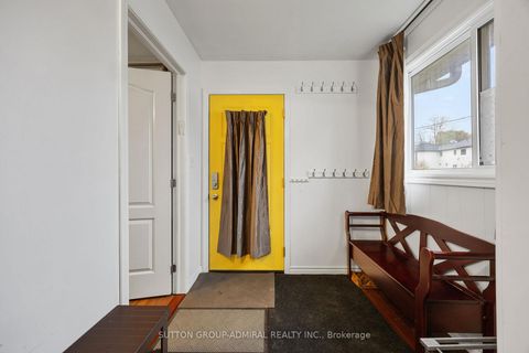 Photo 5 at 815 Lagoon Drive, Historic Lakeshore Communities, Georgina