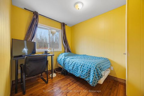 Photo 25 at 815 Lagoon Drive, Historic Lakeshore Communities, Georgina