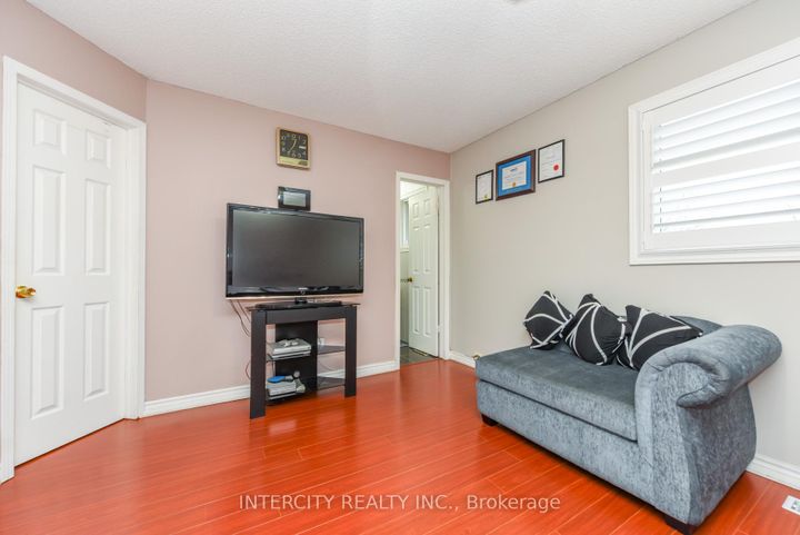 Photo 32 at 7140 Dalewood Drive, Malton, Mississauga