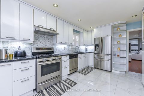 Photo 22 at 7140 Dalewood Drive, Malton, Mississauga