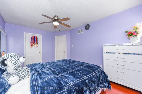 Photo 34 at 7140 Dalewood Drive, Malton, Mississauga