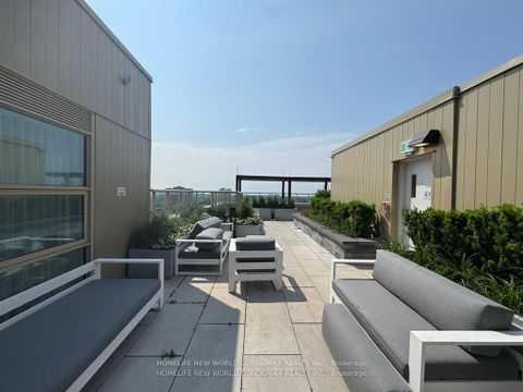 Photo 24 at 609 - 1787 ST. CLAIR Avenue W, Pellam Park, Toronto