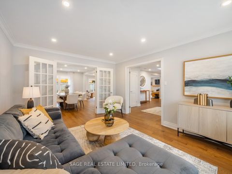 Photo 1 at 32 Dunwatson Drive, Centennial Scarborough, Toronto