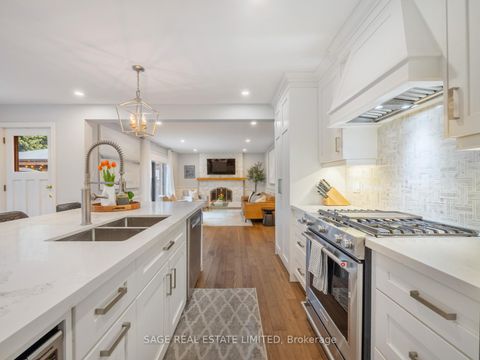 Photo 11 at 32 Dunwatson Drive, Centennial Scarborough, Toronto