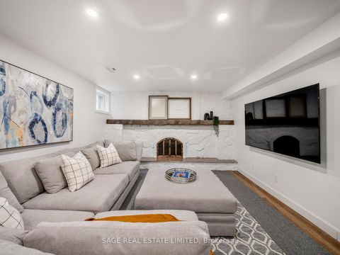 Photo 39 at 32 Dunwatson Drive, Centennial Scarborough, Toronto