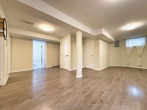 Photo 6 at 61 Stollar Boulevard, Little Lake, Barrie