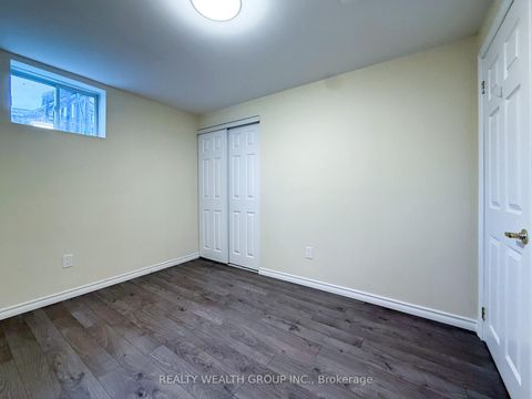 Photo 9 at 61 Stollar Boulevard, Little Lake, Barrie