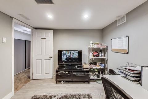 Photo 7 at 395 Keele Street, Junction Area, Toronto