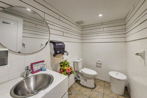 Photo 8 at 395 Keele Street, Junction Area, Toronto