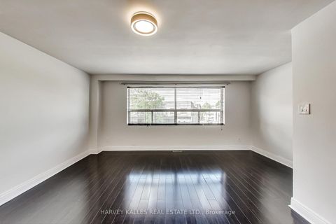 Photo 11 at 395 Keele Street, Junction Area, Toronto