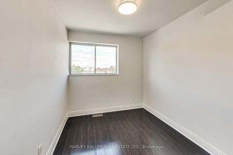 Photo 17 at 395 Keele Street, Junction Area, Toronto