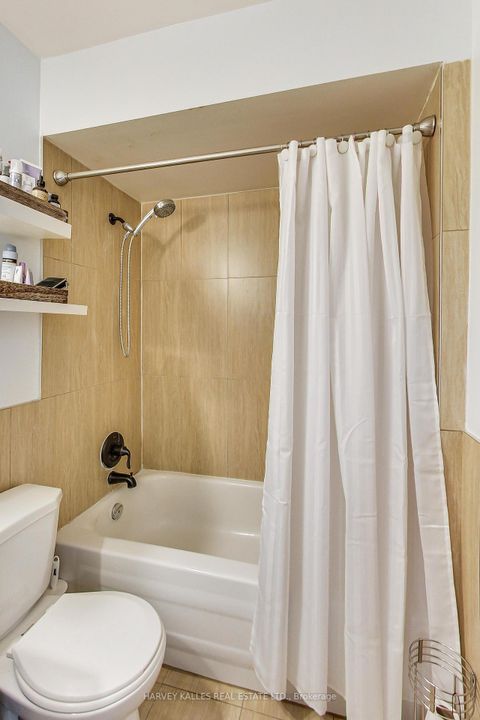 Photo 33 at 395 Keele Street, Junction Area, Toronto