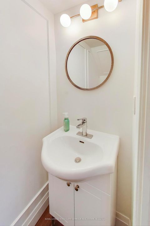 Photo 11 at 448 - 139 Merton Street, Mount Pleasant West, Toronto