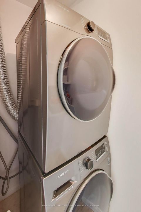 Photo 20 at 448 - 139 Merton Street, Mount Pleasant West, Toronto