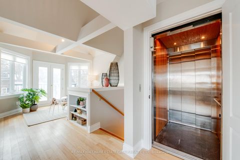 Photo 28 at 25 Neville Park Boulevard, The Beaches, Toronto