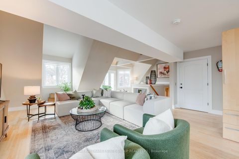 Photo 31 at 25 Neville Park Boulevard, The Beaches, Toronto