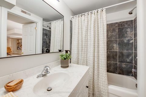 Photo 41 at 25 Neville Park Boulevard, The Beaches, Toronto