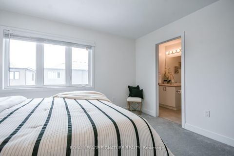 Photo 22 at 23 Turnberry Lane, Painswick South, Barrie