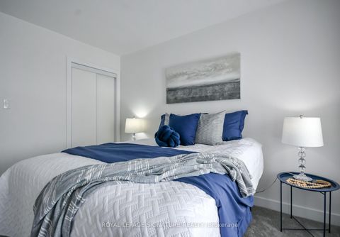 Photo 26 at 23 Turnberry Lane, Painswick South, Barrie