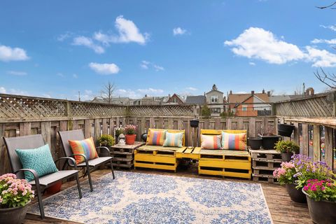 Photo 6 at 244 Markham Street, Bellwoods, Toronto