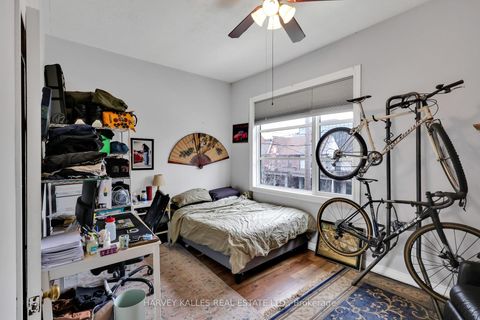 Photo 11 at 244 Markham Street, Bellwoods, Toronto