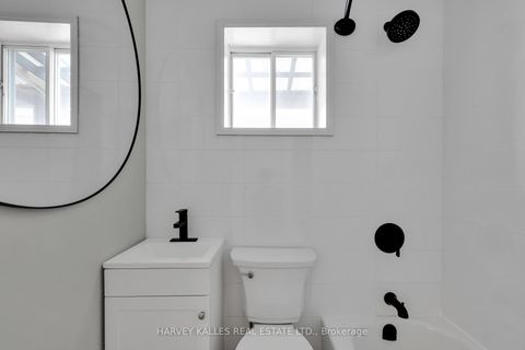 Photo 20 at 244 Markham Street, Bellwoods, Toronto