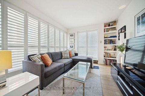 Photo 38 at 601 - 480 Queens Quay W, Waterfront Communities C1, Toronto