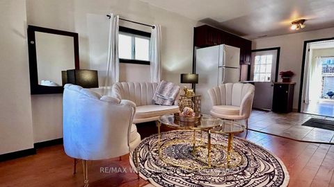 Photo 11 at 15 Fourteenth Street, New Toronto, Toronto